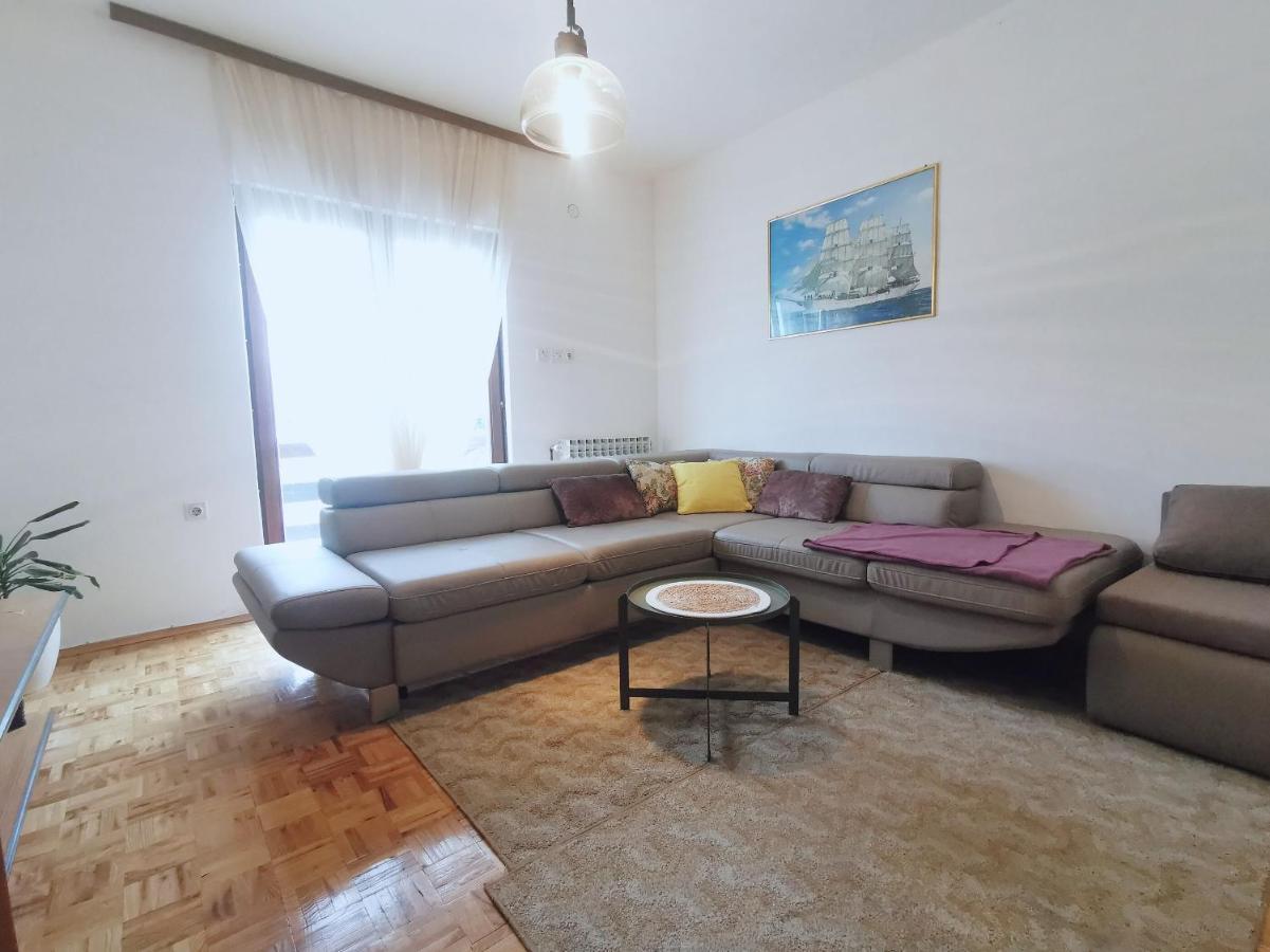 Apartments Marijana Водице Екстериор снимка