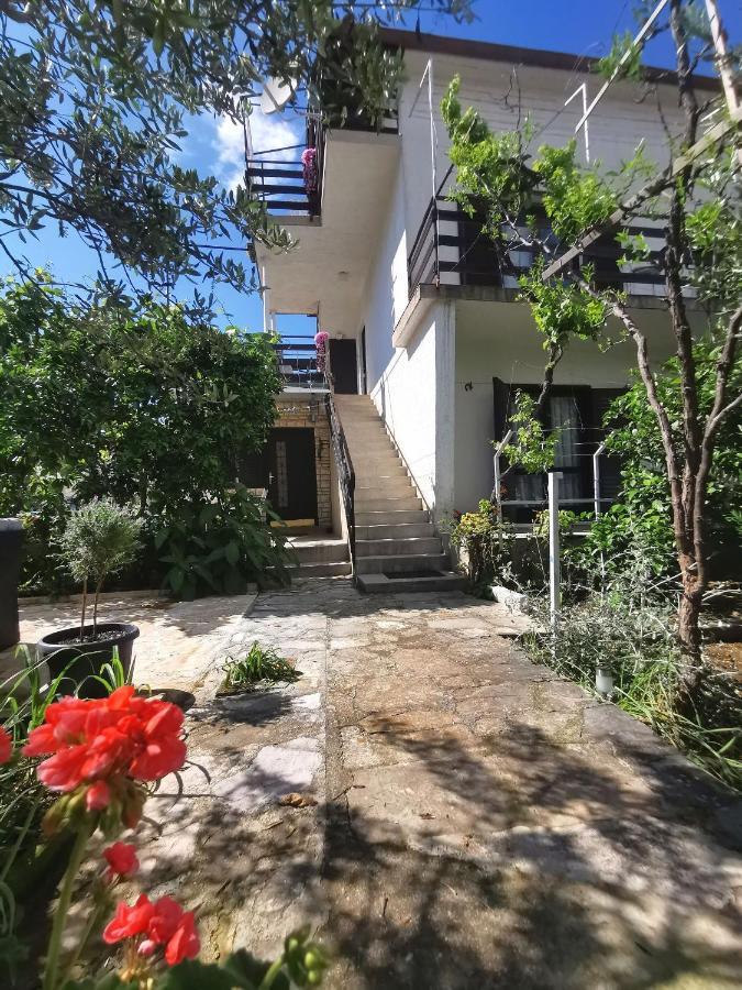 Apartments Marijana Водице Екстериор снимка
