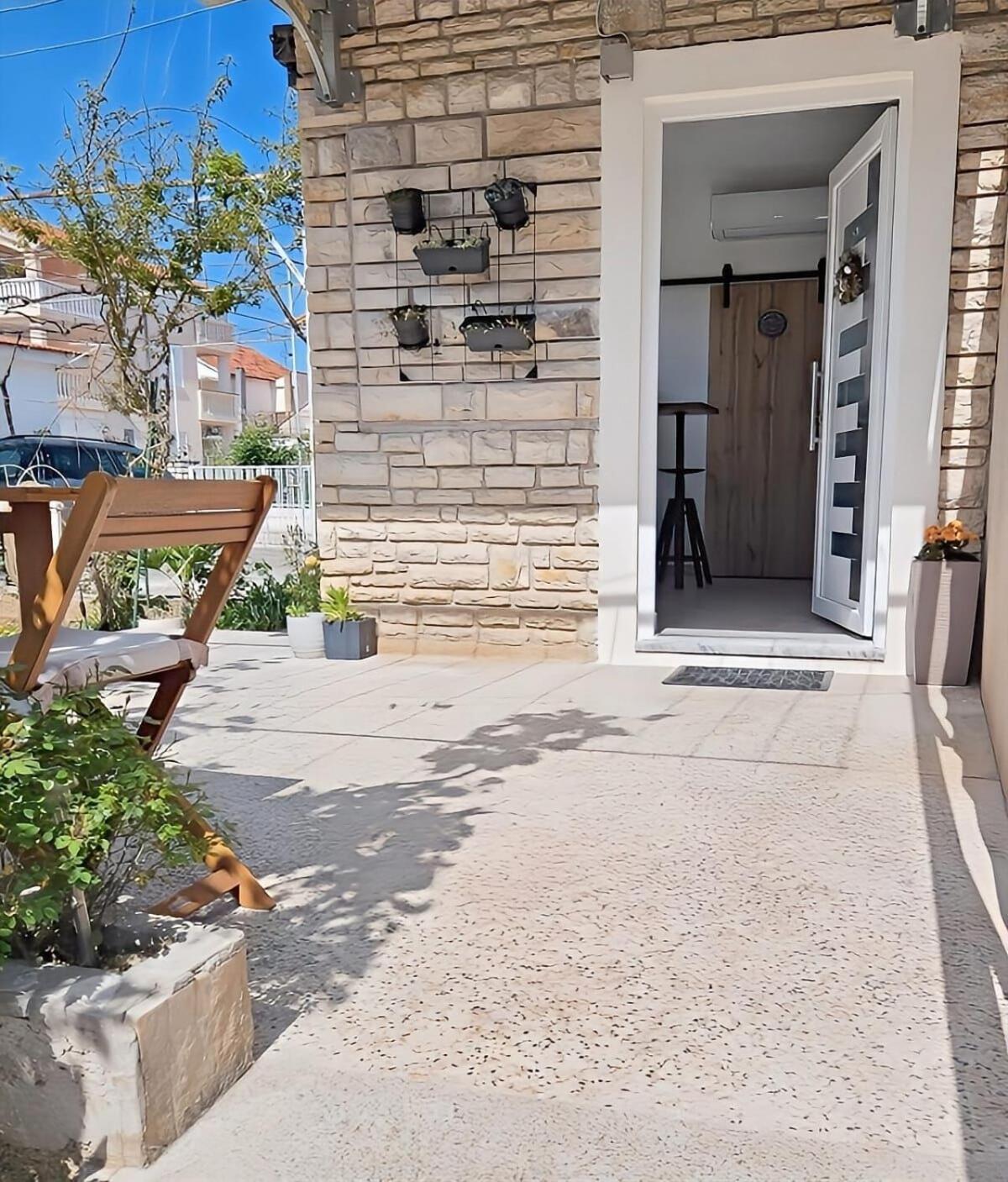Apartments Marijana Водице Екстериор снимка